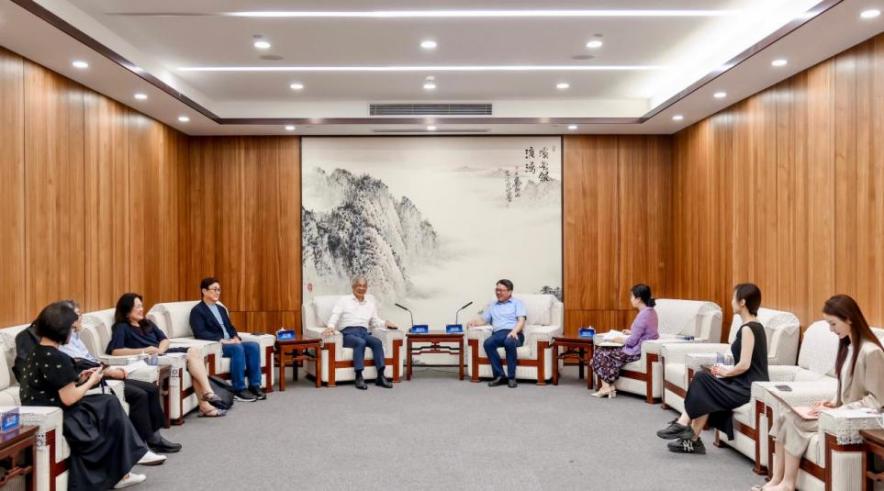 台湾世新大学代表团来访我校